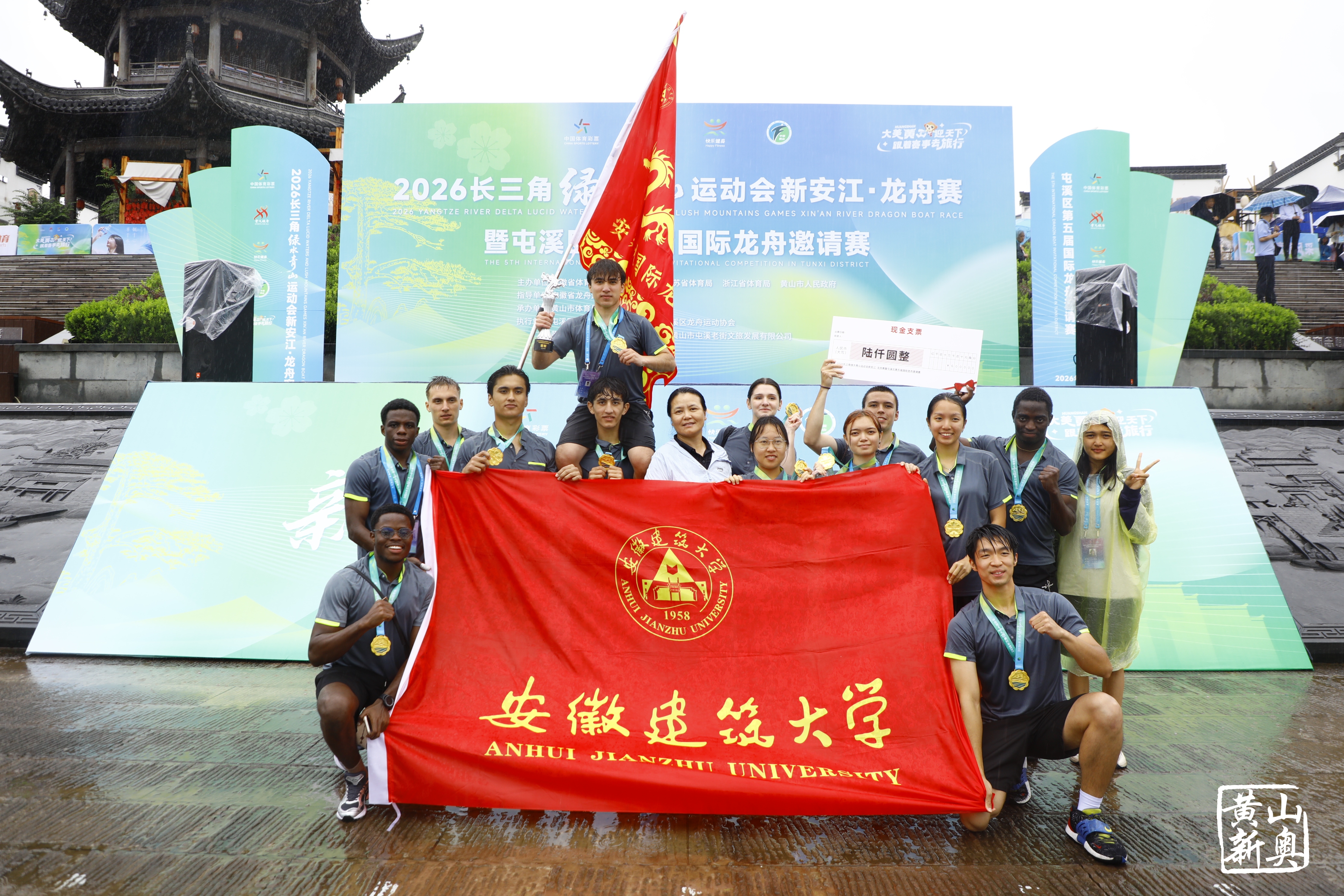 十八禁不卡国产在线播放
