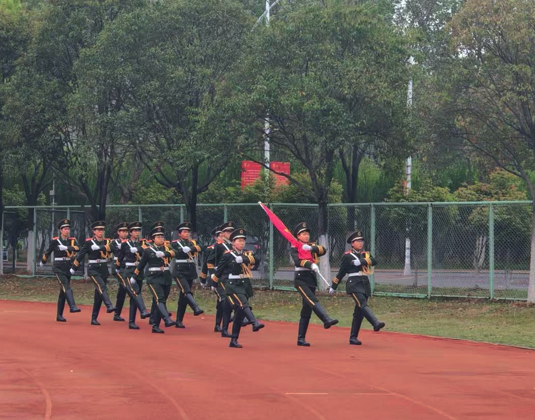 十八禁不卡国产在线播放