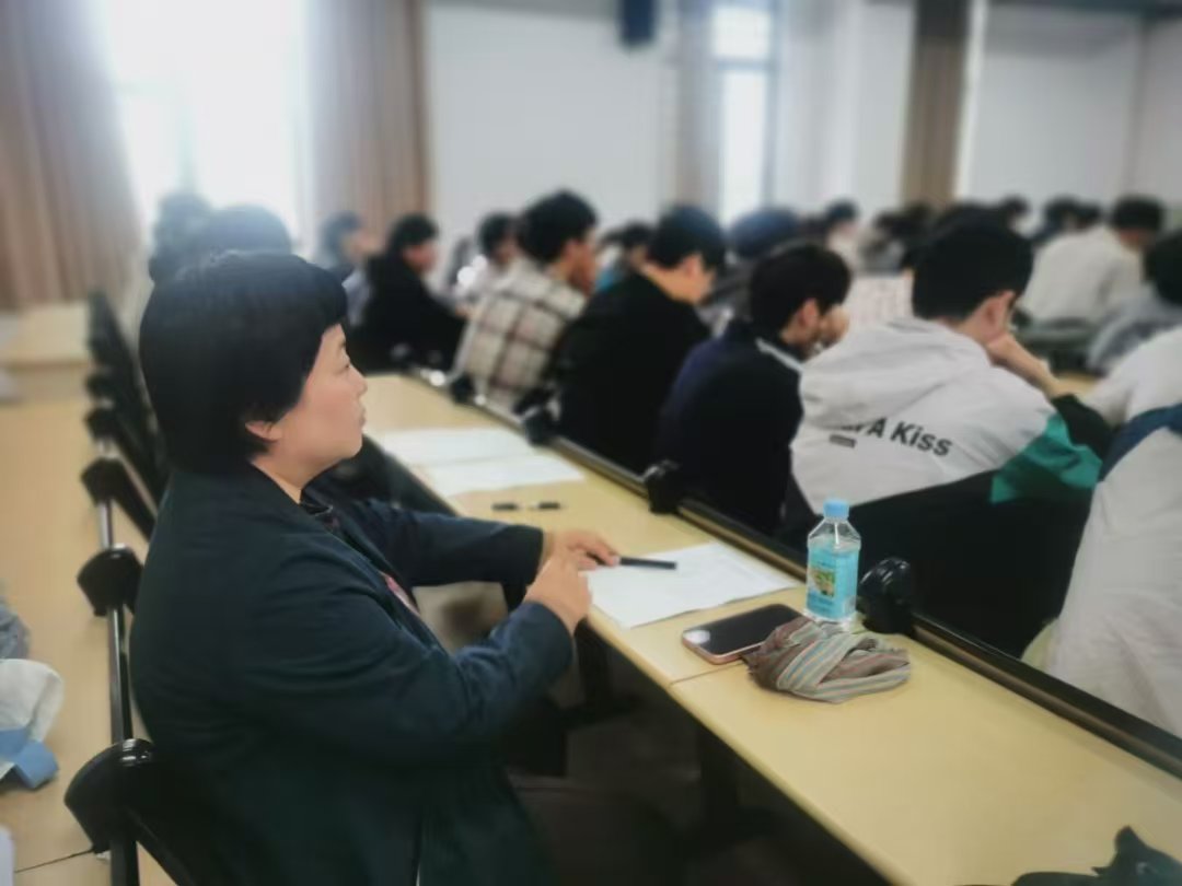 十八禁不卡国产在线播放
