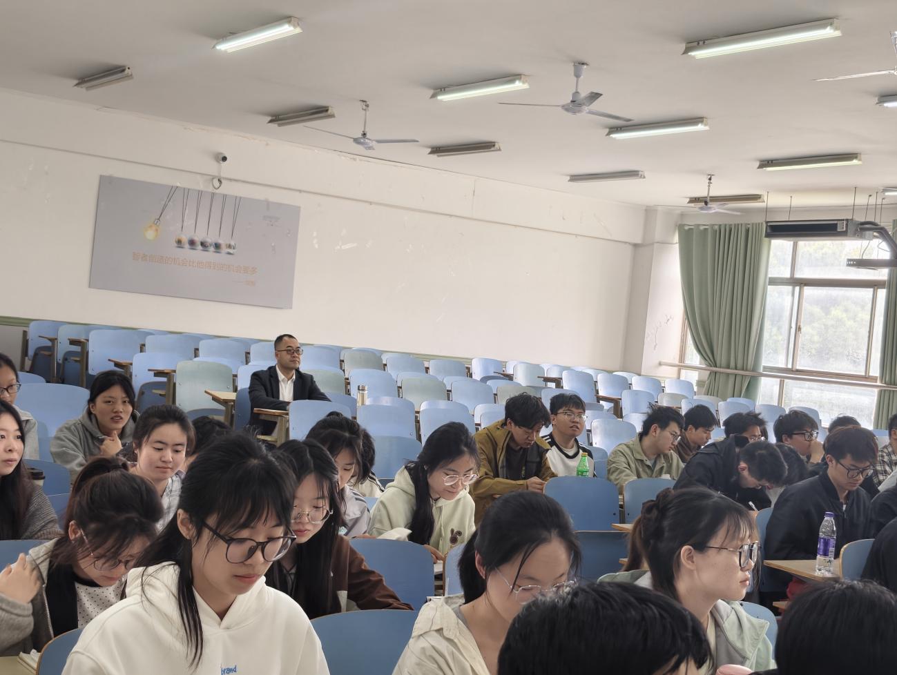 十八禁不卡国产在线播放