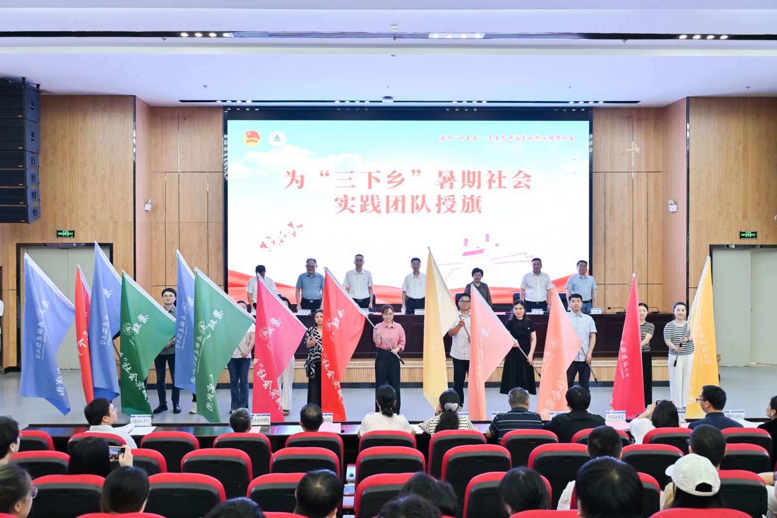 十八禁不卡国产在线播放
