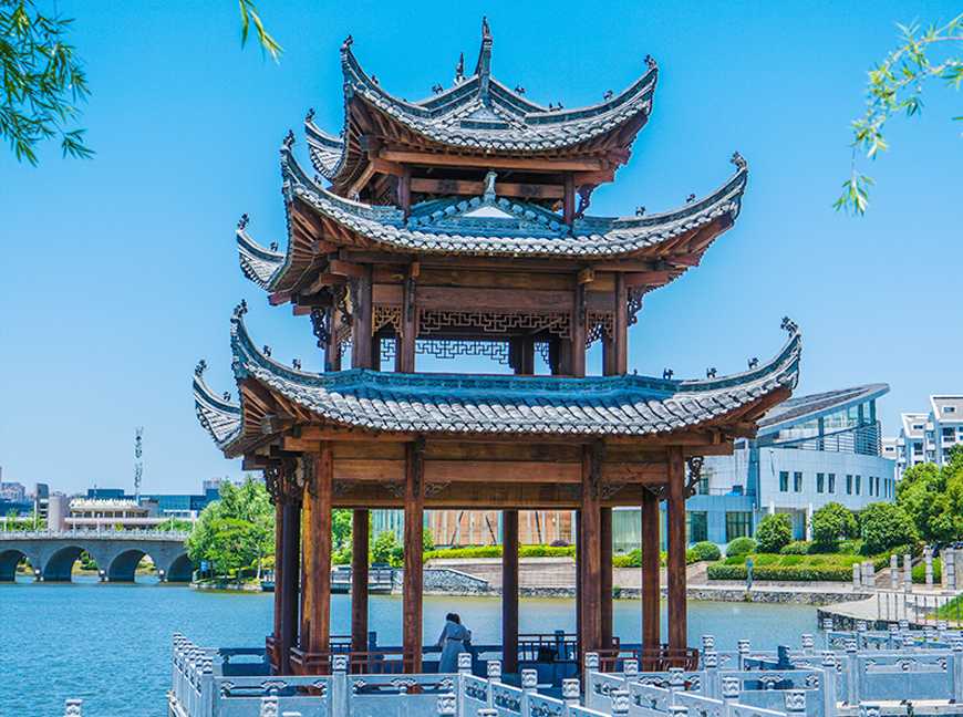 十八禁不卡国产在线播放